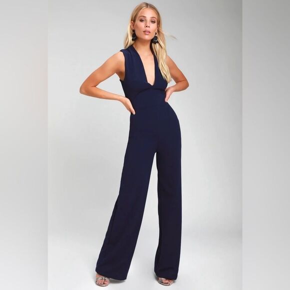 Lulu’s NWT Women’s Size Medium Navy Blue Thinking Out Loud Backless Jumpsuit - Picture 1 of 12